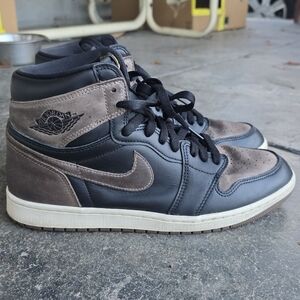 Jordan 1 Retro OG High Palomino *Good Conditon But Read Description